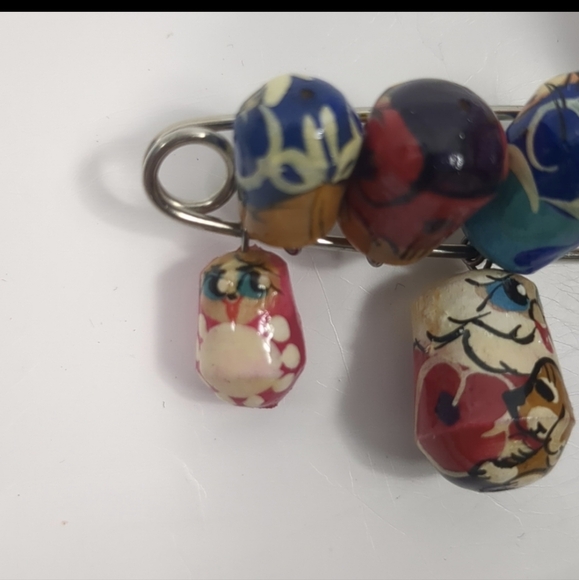 Matryoshka Doll Pin - Picture 3 of 5